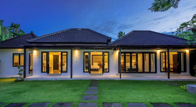 The Aryana Estate, Boek Villa Hotels in Petitenget met zwembad, Zwembad