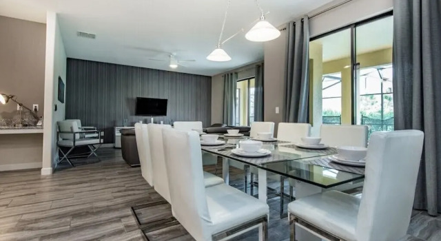 Вилла 6 Bedrooms / 5 Bathrooms / Solterra (5220 OA), Davenport, US