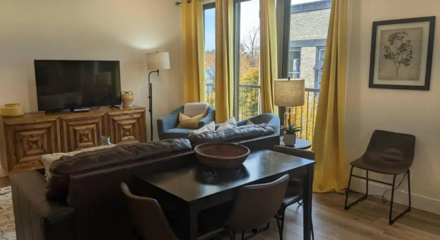 Апартаменты Downtown Traverse City Capri Condo 316