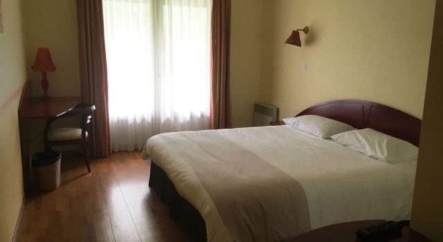 Hôtel La Châtelleraie, Boek Hotel Hotels in Rhone-Alpen met parkeren, Parkeren