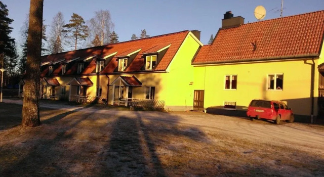 Garpgården, Rezerwuj Hotel Hotele w Svealand z parkingiem, Parking
