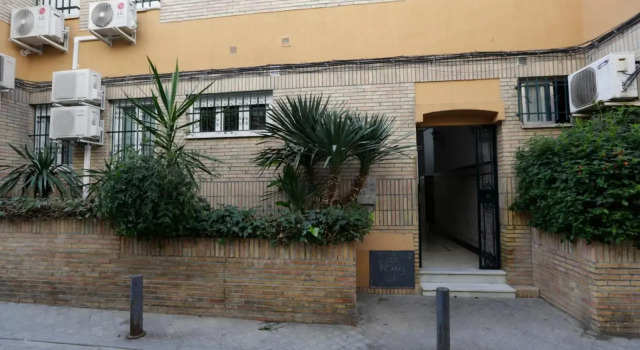 Brand new charming apartment next to the river