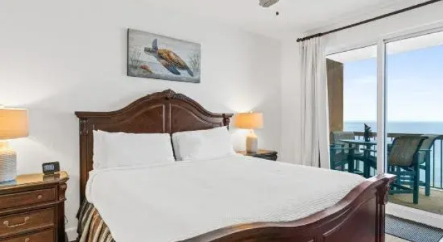 Sunrise Beach 1602, Забронировать Отель Отели Панама-Сити 3 звезды, рядом с Гоночная трасса "Скрытая лагуна", 3*