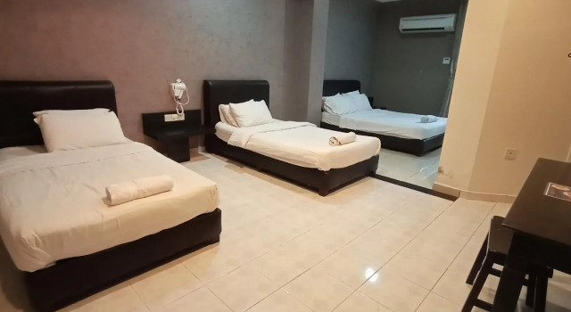 Семейный люкс Homestay Muar