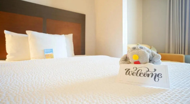 Четырёхместный номер Standard Fairfield Inn & Suites by Marriott Airdrie