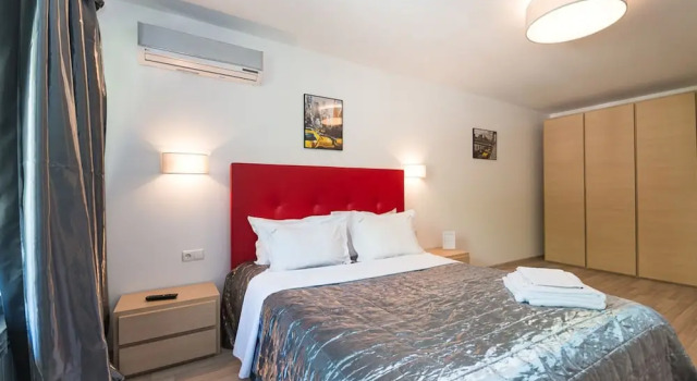 Семейные апартаменты c 1 комнатой с балконом Partner Guest House
