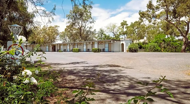 Номер Economy Artesian Spa Motel