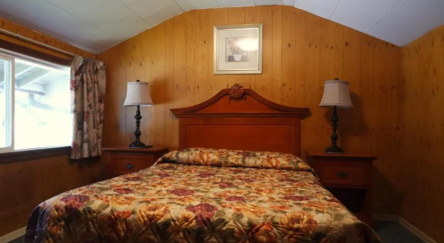 Suite Swiss Chalets Motel