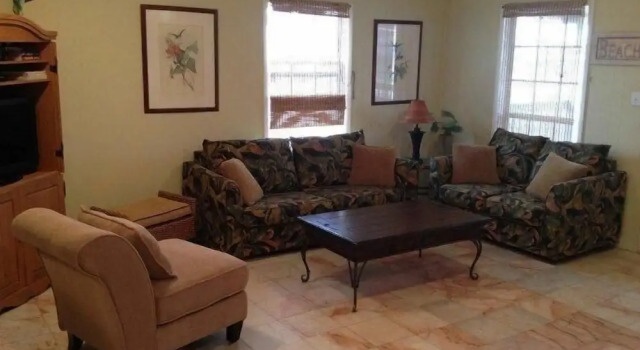Capricorn Beach House Vacation Rental, Rezerwuj Hotel Hotele w Padre Island z parkingiem, Parking