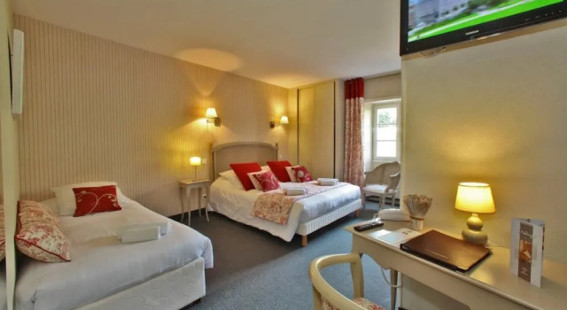 Трёхместный семейный номер Standard Hôtel Le Madrigal