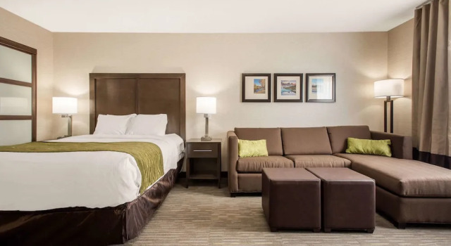 Люкс Comfort Inn & Suites