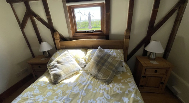 The Cow Shed - Sleeps 4, Parking & Pet Friendly, Prenota Hotel Southminster Inghilterra