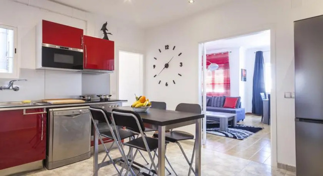 Key Barcelona HOUSING, Забронировать Апартаменты/квартира Эшампле Барселона, рядом с Santa Caterina Market