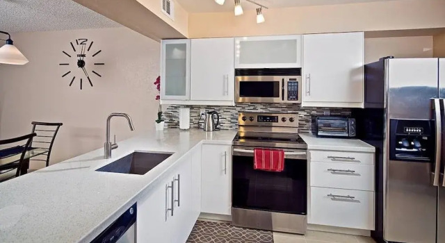 Апартаменты c 1 комнатой с балконом Tempe Escape · Prime Location, Sparkling Pool, Bbq, Tennis Court