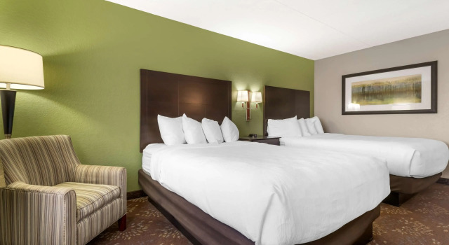 Четырёхместный номер Standard Best Western Plus New Ulm