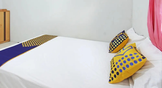 Номер Standard OYO Life 92960 Rumah Kos Kita