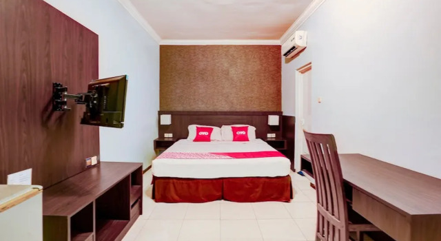 Hotel 22 by OYO Rooms