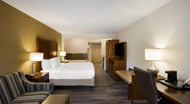 Двухместный люкс The Inn at Apple Valley, an Ascend Collection Hotel
