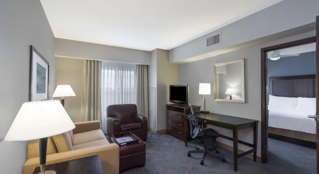Двухместный люкс Homewood Suites by Hilton Louisville-East
