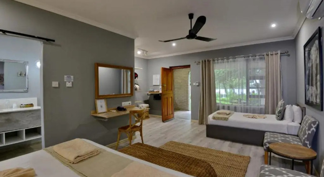 Chalet River View Lodge