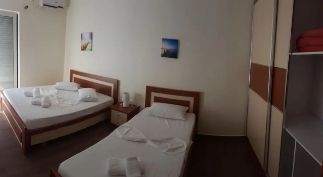 Четырёхместный номер Standard Golden Beach Hotel