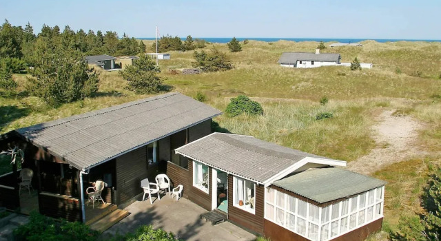 Elegant Holiday Home in Ålbæk near Sea, Rezerwuj Dom wakacyjny Domki letniskowe w Vestjylland, Domek