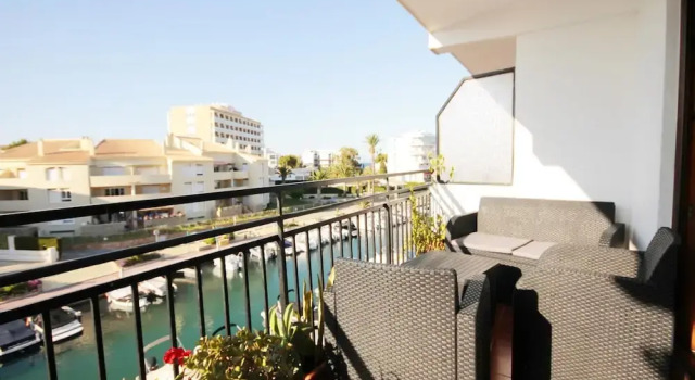 Апартаменты Apartments Venecia in Platja de l Arenal