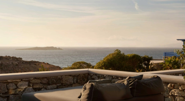 Полулюкс с красивым видом из окна Boheme Mykonos Town - Small Luxury Hotels of the World