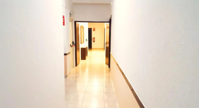 Кровать в общем номере Hostel Penedes