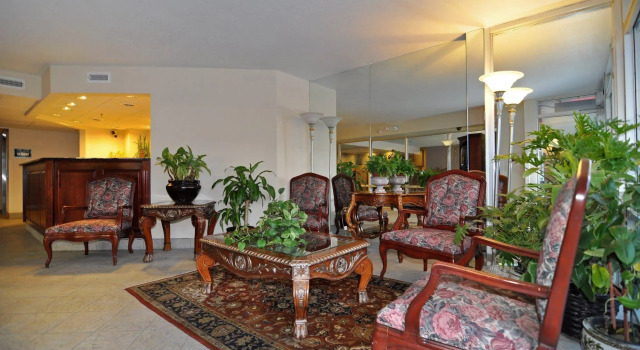 Gold Leaf Hotel of Dewey, Забронировать Отель Рехобот-Бич Delaware Beaches, рядом с Fifer Orchards Local-Fresh Market - Dewey Beach