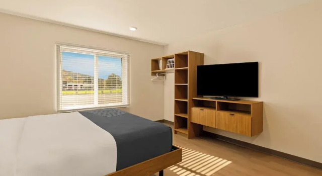 Люкс LivAway Suites Nashville-Smyrna