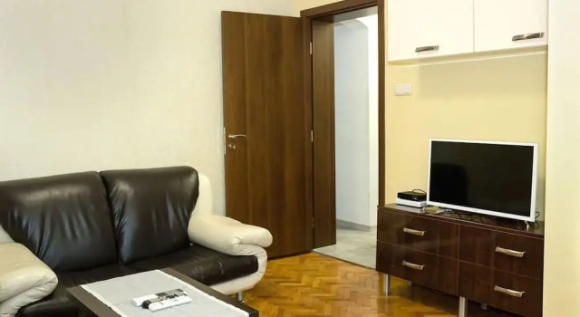 Fm Premium 2 Bdr Apartment Varna Center, Забронировать Апартаменты/квартира Отели Варны с парковкой, рядом с Комплекс Приморский, Парковка