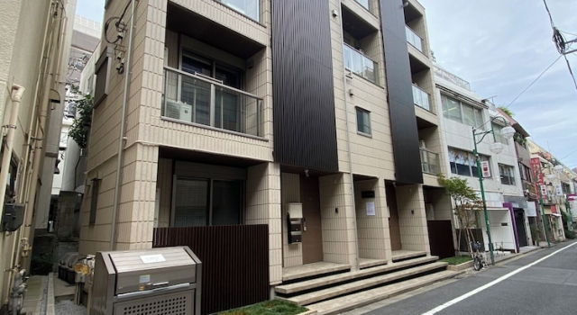 &Here SHINJUKU, Забронировать Отель Синдзюку Токио, рядом с Государственный сад Синдзюку Гиоэн