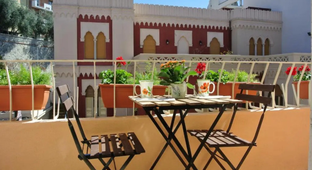 Трёхместный номер Standard с балконом B&B Pellicano Guest House