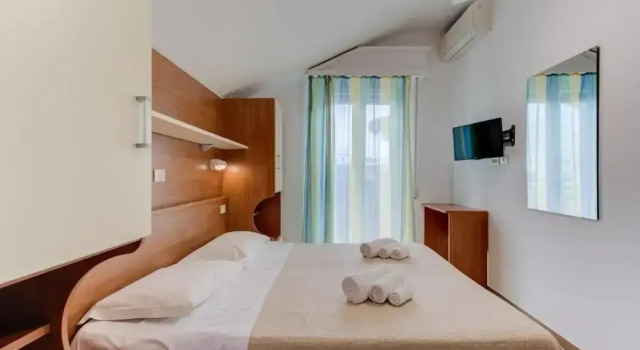 Двухместный номер Economy с балконом Hotel Cimarosa