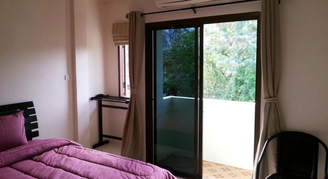 Parisia Guesthouse