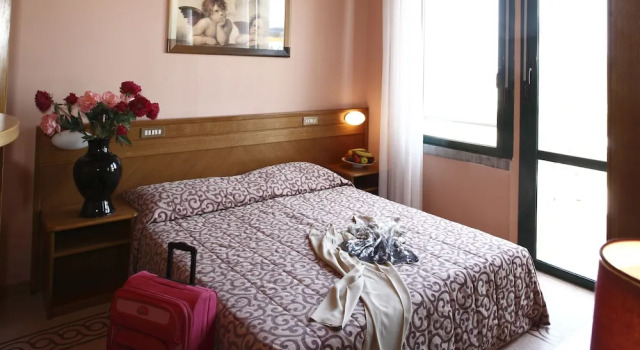 Четырёхместный номер Standard Hotel Dante Family Spa Resort