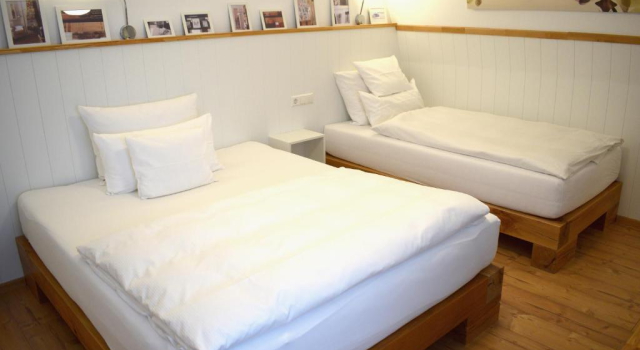 Четырёхместный номер Standard Hotel Post mit Klimaanlage