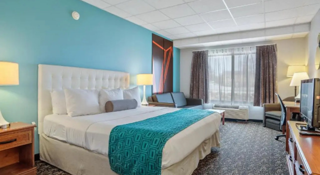 Двухместный номер Business Elevation Inn & Suites, Trademark Collection by Wyndham Downtown Rapid City- Walking Distance To The Monument