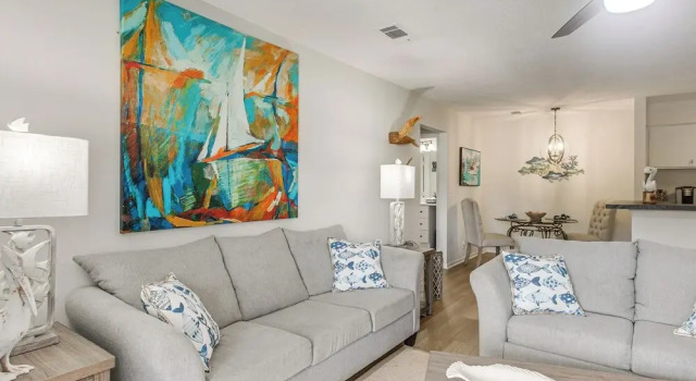 Апартаменты Condo w/ Amazing Amenities: 1 Mi to Beach!