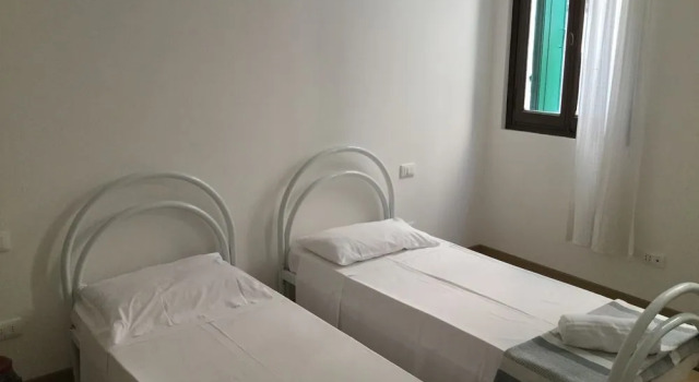 Apartment Fondamenta Ormesini Venezia, Забронировать Апартаменты/квартира Венеция Венето, рядом с Театр Россини