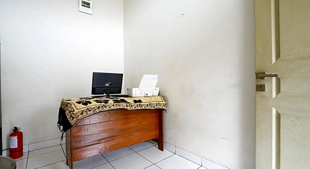 OYO Life 2874 Berlian Residence, Rezerwuj Hotel Palembang Sumatra