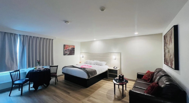 Двухместный номер Standard Pinewood Motor Inn