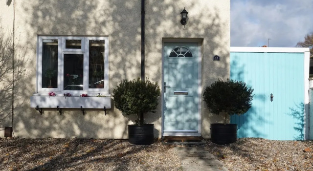 Comfortable Family Home in Oxford With Parking