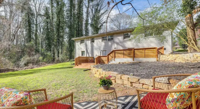 Коттедж Pet-friendly Decatur Home ~ 8 Mi to Downtown Atl!
