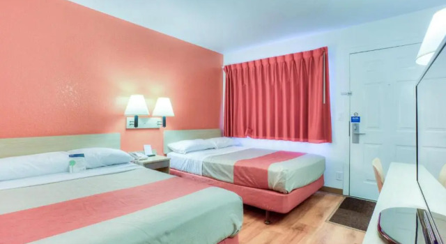 Четырёхместный номер Standard Motel 6-Tigard, OR - Portland South - Lake Oswego