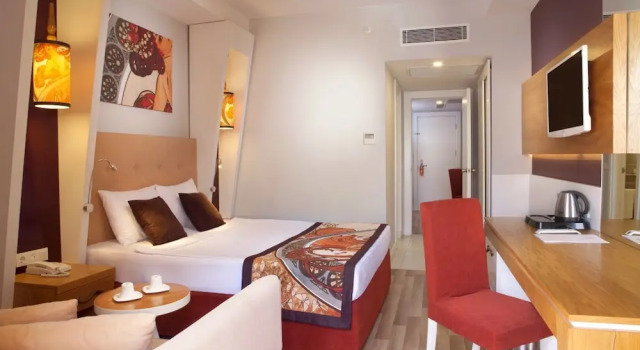 Номер Economy Orange Palace Side - All Inclusive