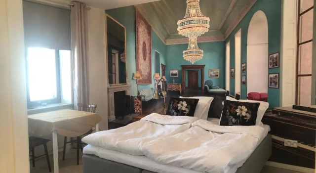 Studio in the center with free private parking