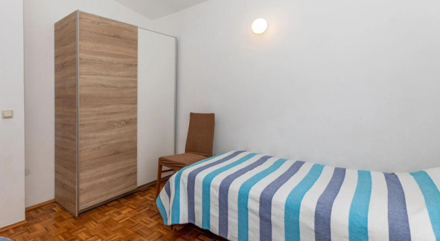 Awesome Apartment in Klek With 3 Bedrooms and Wifi