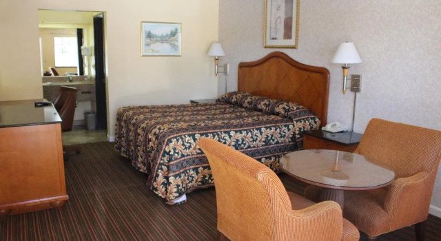 Travelers Inn, 预订 酒店 卡斯特罗谷 旧金山湾区